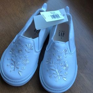 Baby Gap Girls Size 7 Slip on Shoes
